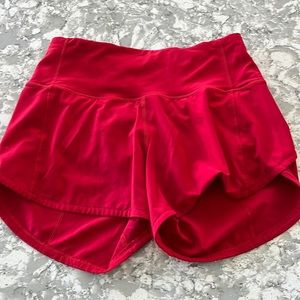 Red lulu shorts size 0
